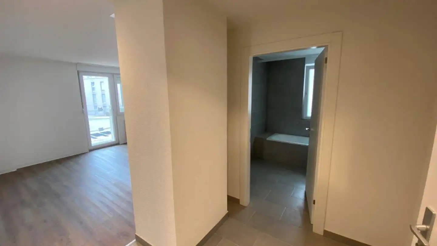 Wohnung mieten - Rue De La Charrière 87, 2300 La Chaux-de-Fonds - Foto 4
