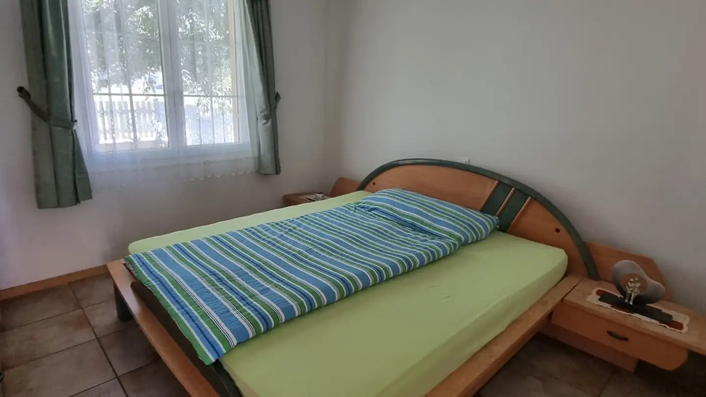 Single room for rent - Rundeyaweg 17, 3942 Raron