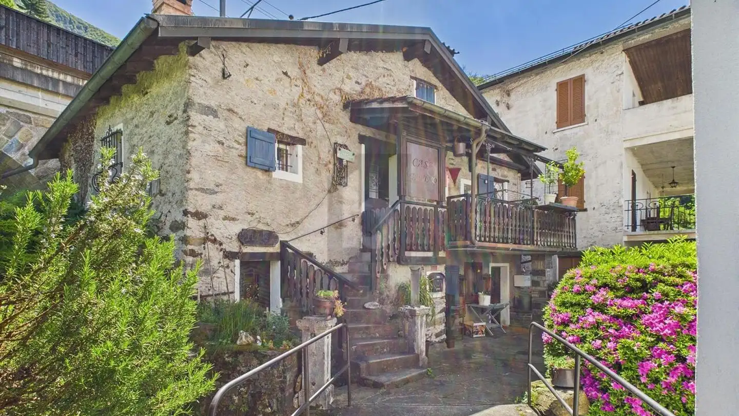 Einfamilienhaus kaufen - 6575 Vairano