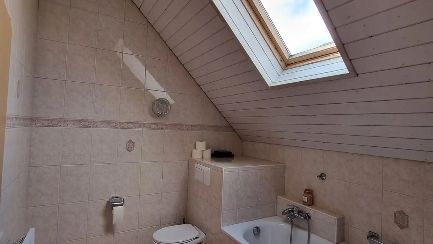 Single room for rent - Rundeyaweg 17, 3942 Raron - Photo 4