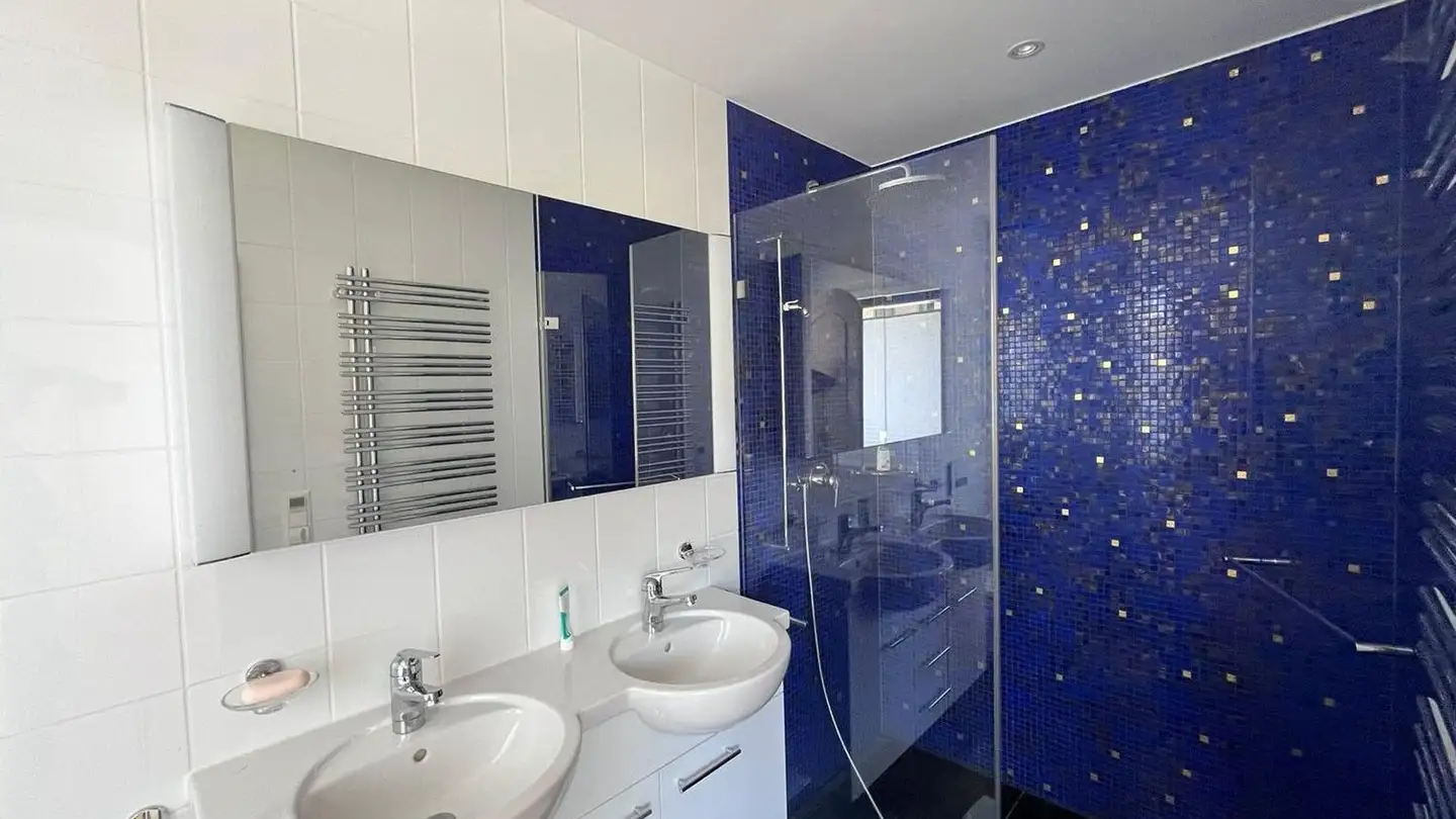 Appartement à louer - Alte Landstrasse 107a, 8803 Rüschlikon - Photo 4