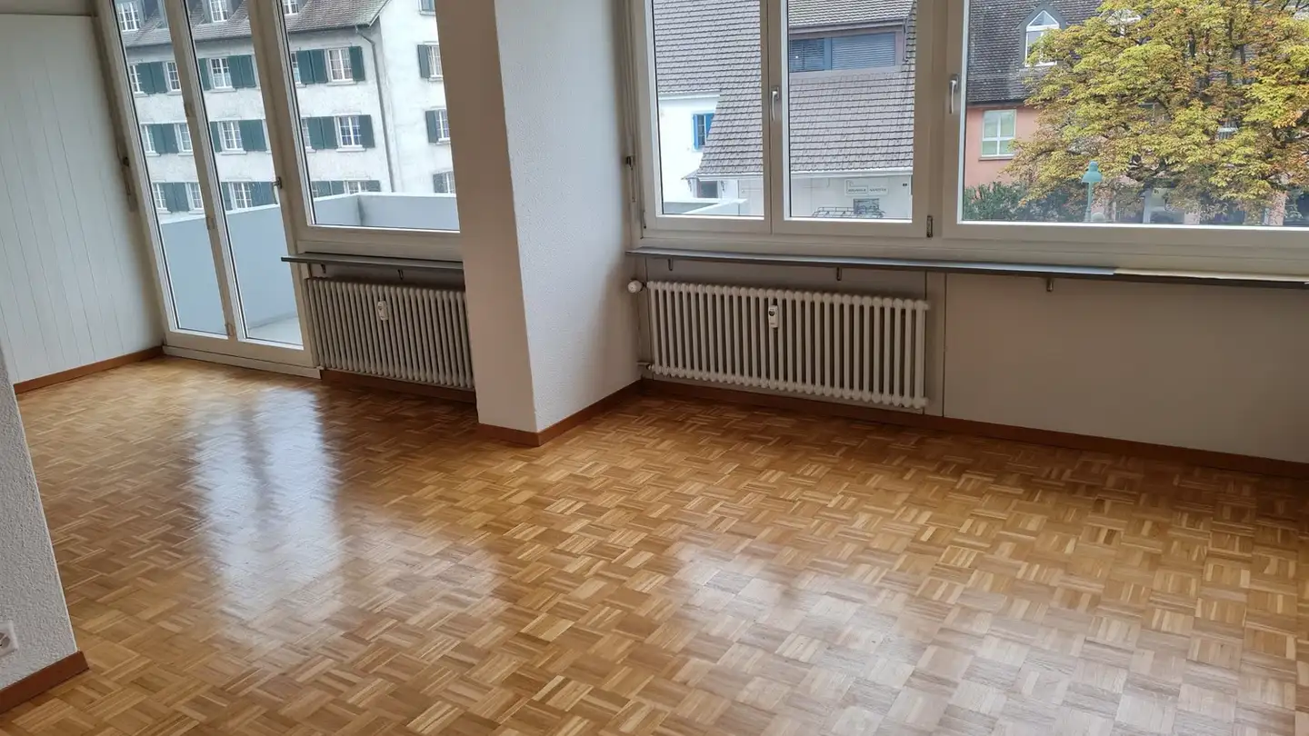 Wohnung mieten - Mittlerer Kreis 7, 4106 Therwil
