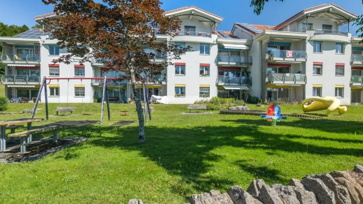 Apartment for rent - Chemin du Finage 8, 2350 Saignelégier - Photo 2