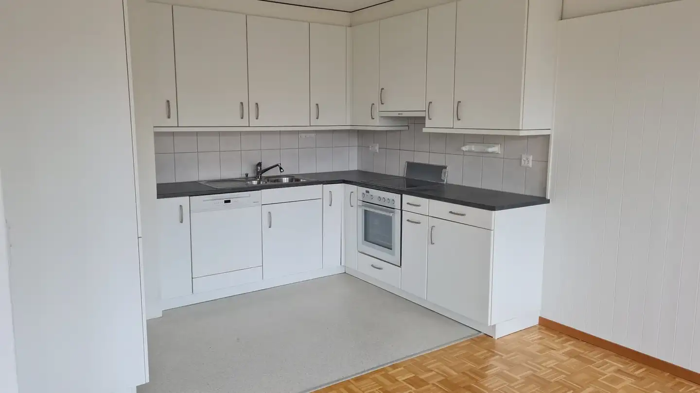Wohnung mieten - Mittlerer Kreis 7, 4106 Therwil - Foto 2