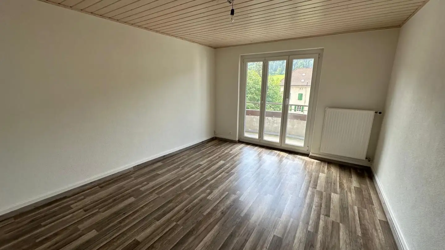 Apartment for rent - Crêt Besson 11, 2615 Sonvilier - Photo 2