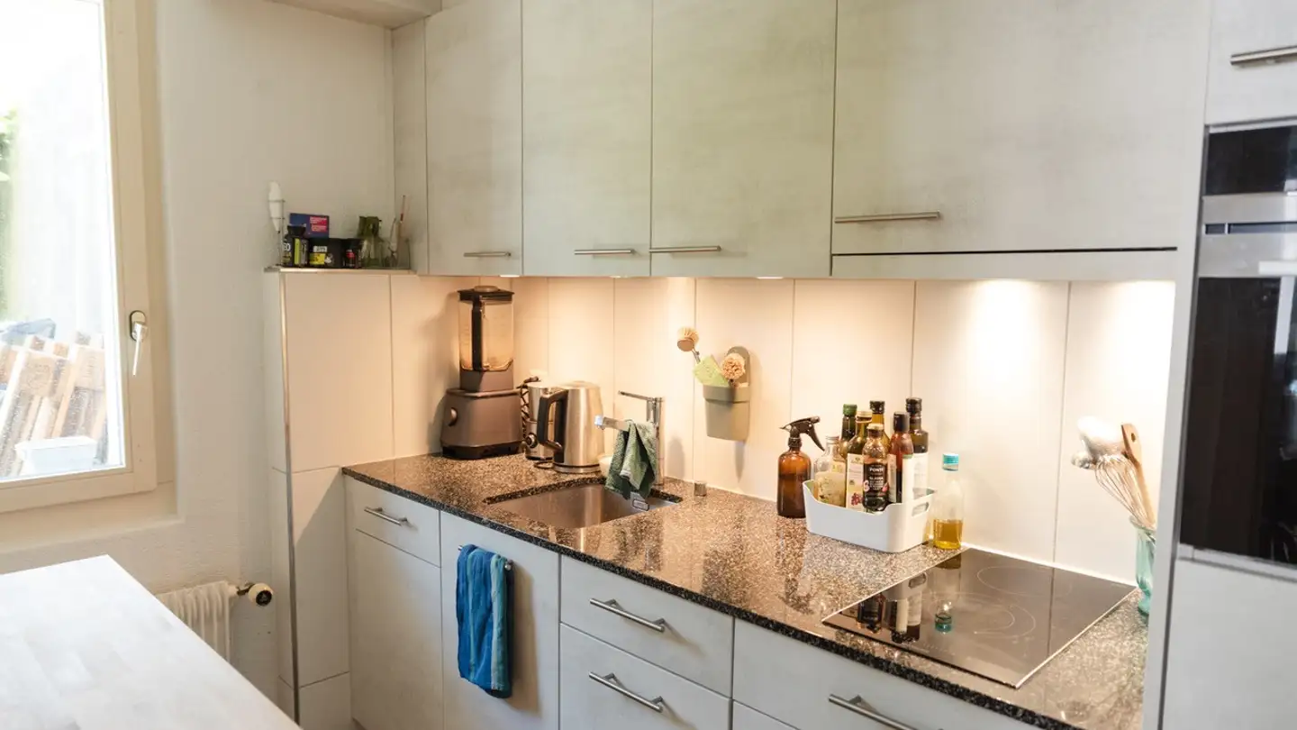 Appartement à louer - 3700 Spiez - Photo 2