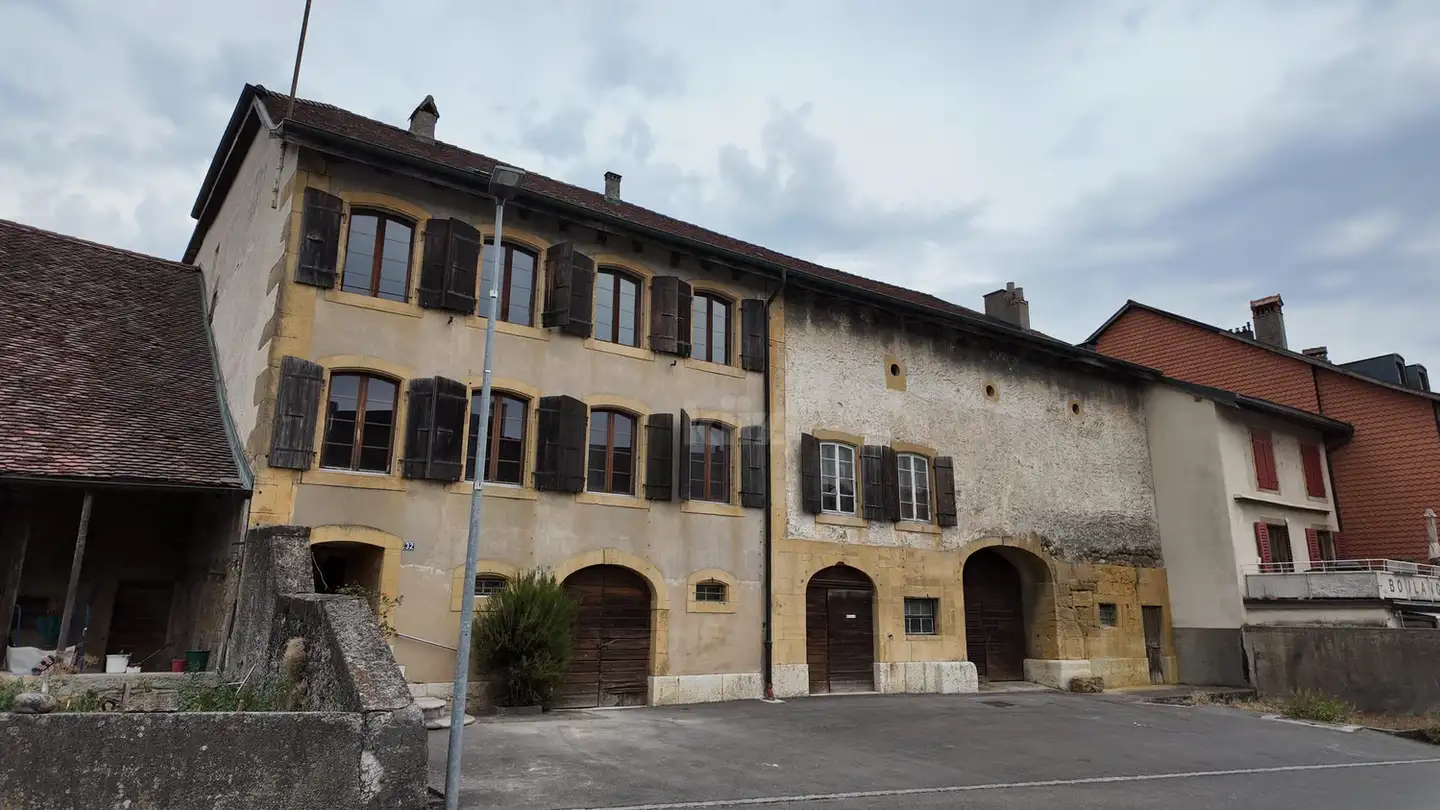 Bauernhof kaufen - Rue Des Fontaines 32, 2087 Cornaux NE
