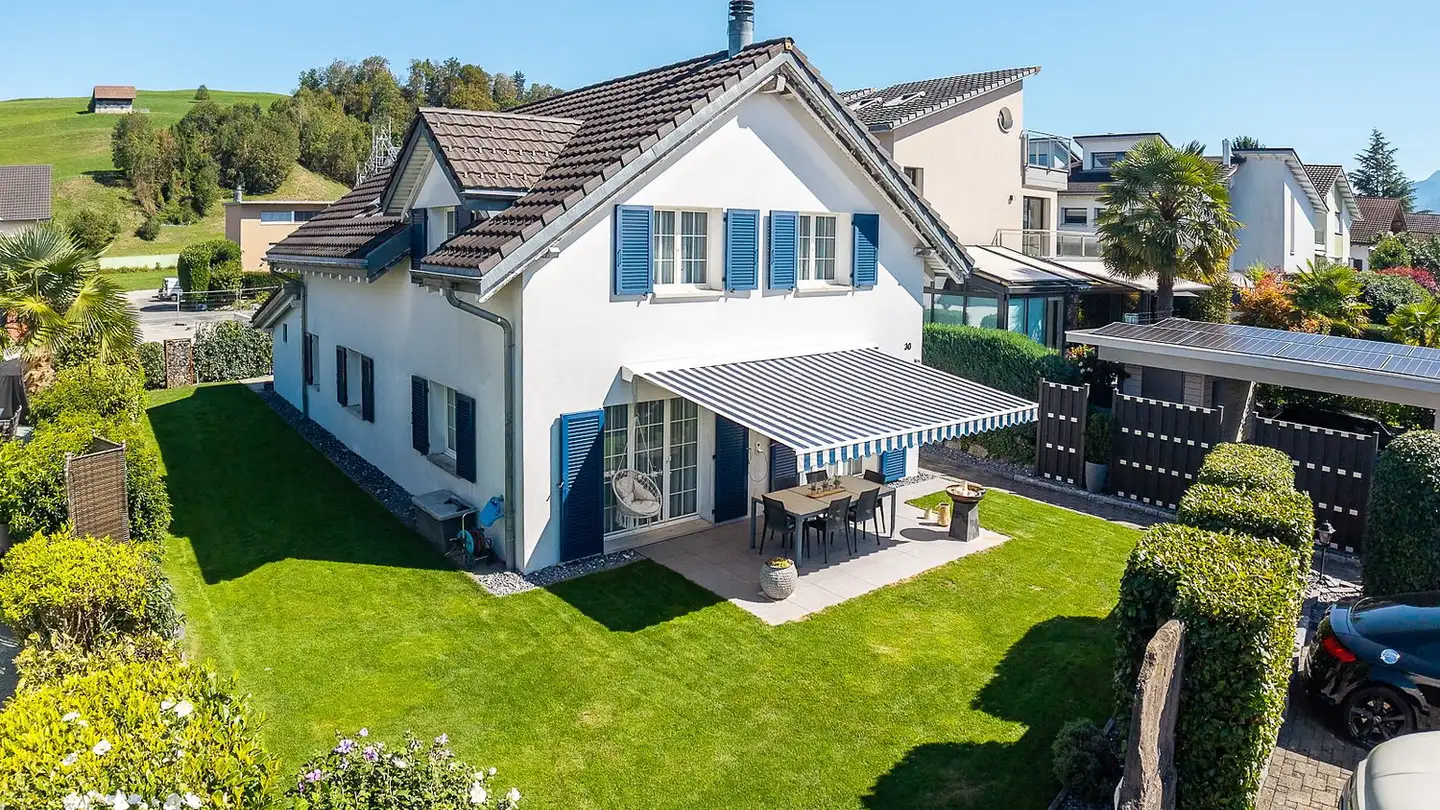 Casa singola in vendita - Peterliwiese 30, 8855 Wangen SZ