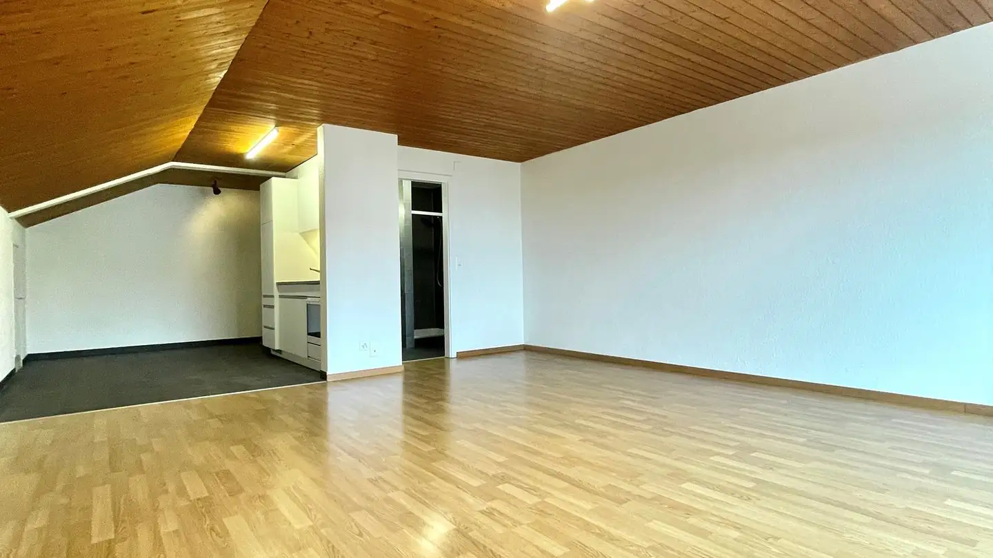 Attique à louer - Mattenstrasse 1, 2558 Aegerten - Photo 3