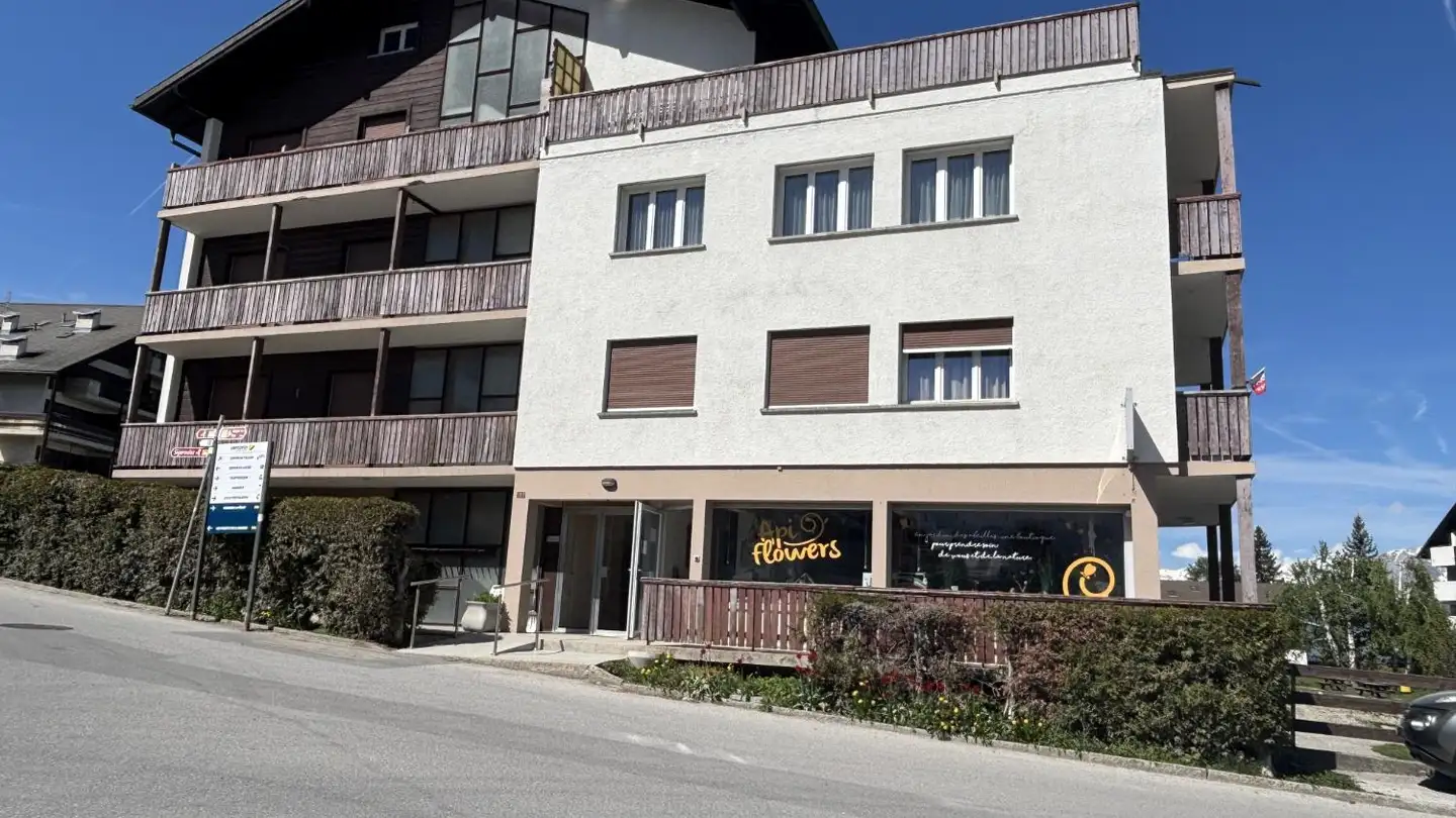 Commerciale in vendita - Route Du Téléphérique 1, 3967 Vercorin