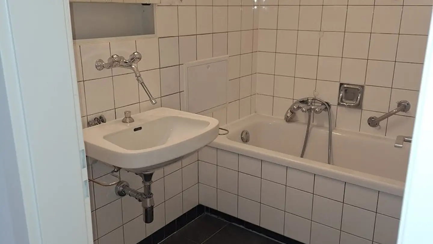 Apartment for rent - Rue De Grise-Pierre 3, 2000 Neuchâtel - Photo 4