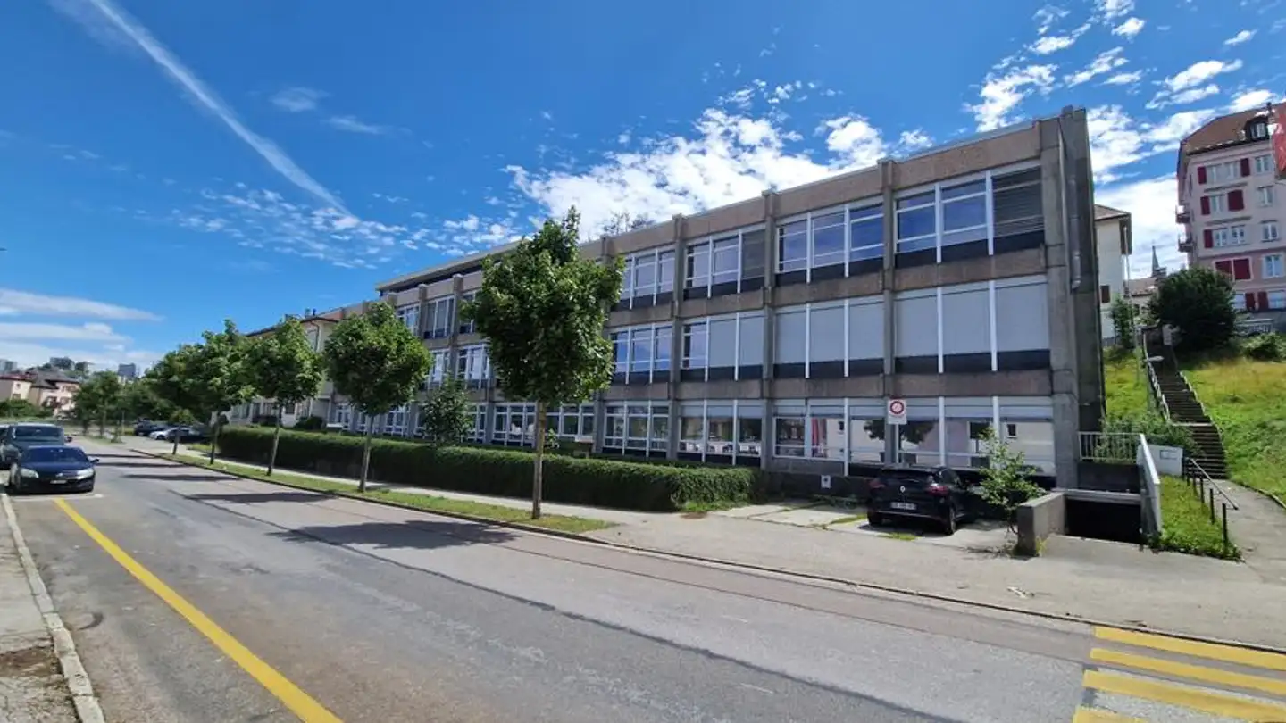 Industrieimmobilie kaufen - Rue Des Crêtets, 2300 La Chaux-de-Fonds - Foto 2