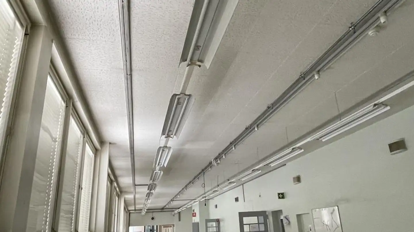 Industrieimmobilie kaufen - Rue Des Crêtets, 2300 La Chaux-de-Fonds - Foto 3
