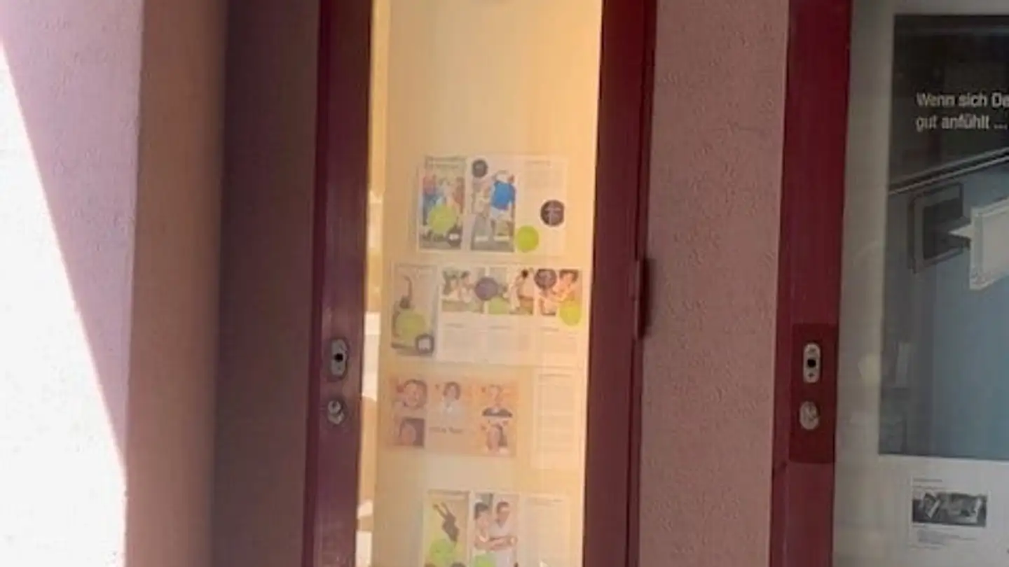 Werbefläche mieten - Bartholoméplatz 3, 7310 Bad Ragaz