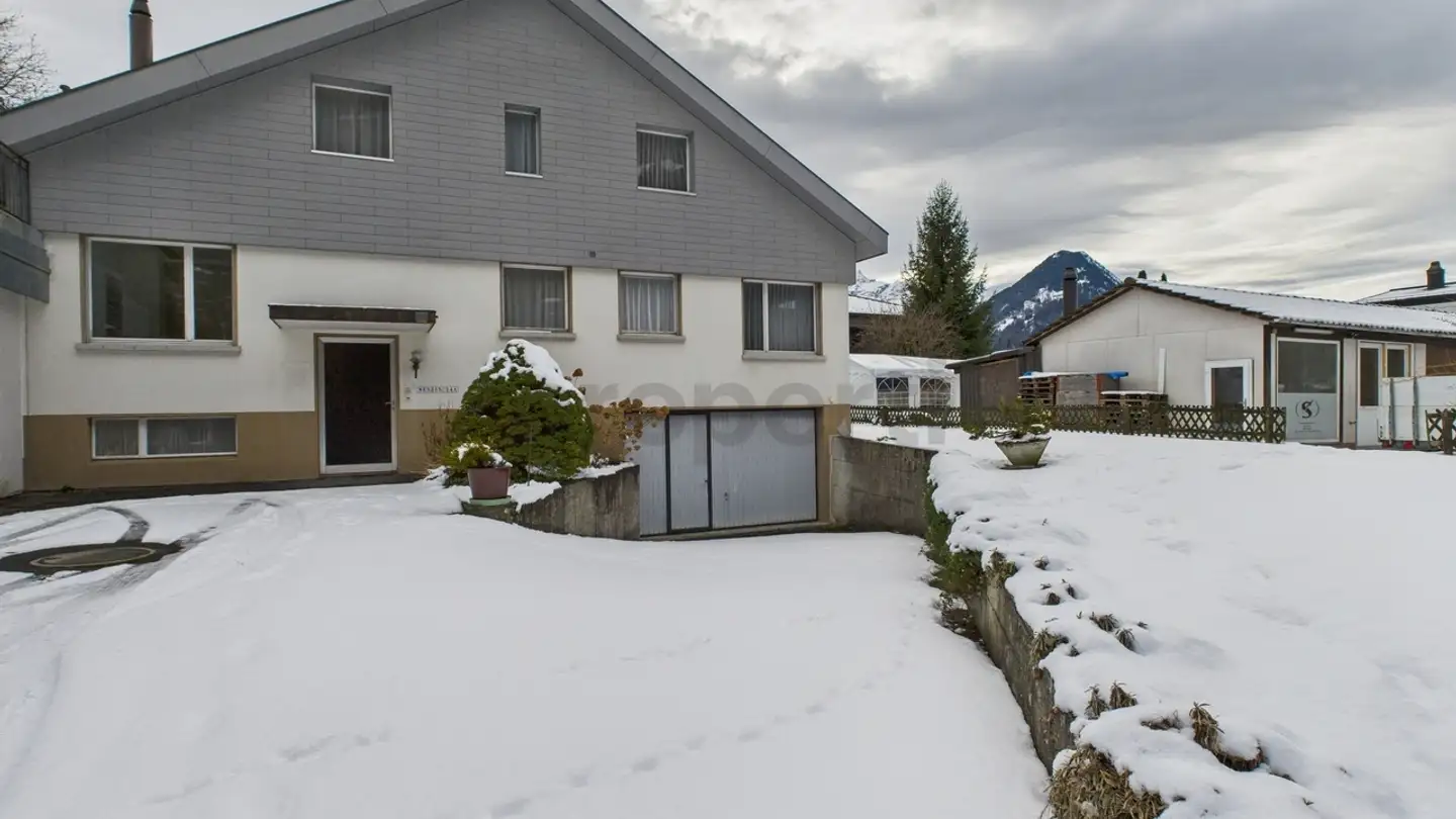 Einfamilienhaus kaufen - 3800 Interlaken
