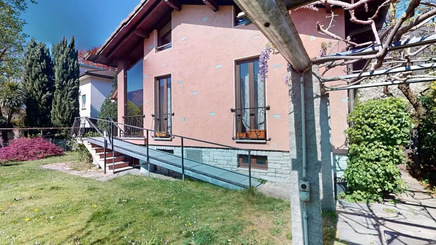 Cave house for sale - Via Lucomagno, 6500 Bellinzona