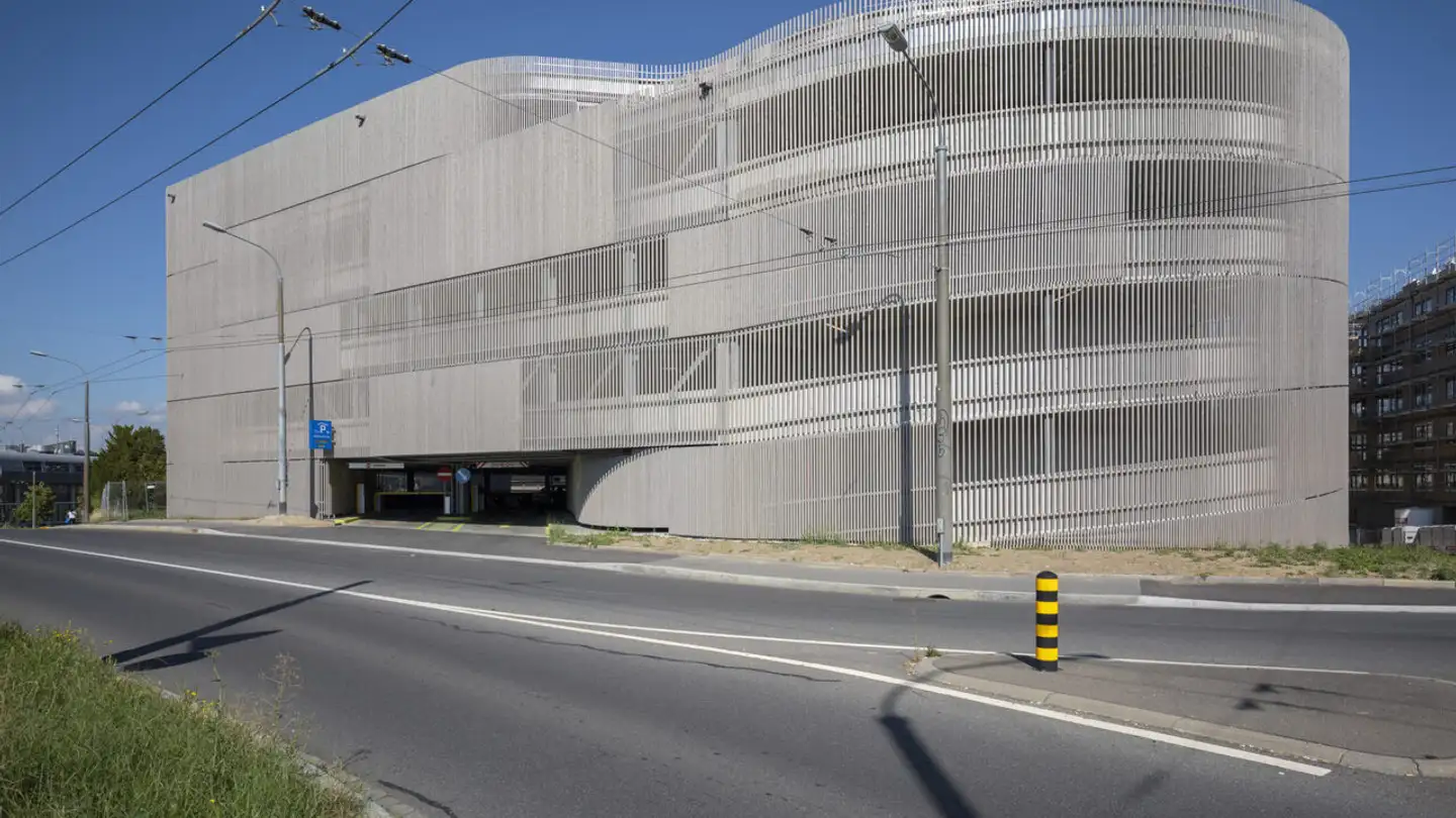 Underground parking space for rent - 1018 Lausanne