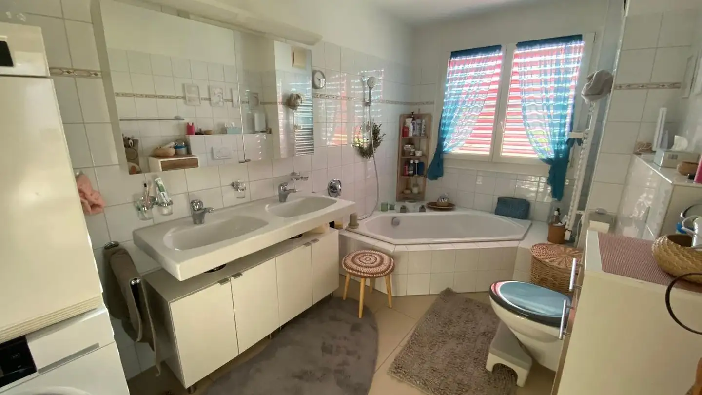 Apartment for rent - Rüterspüelstrasse 2, 8173 Neerach - Photo 4