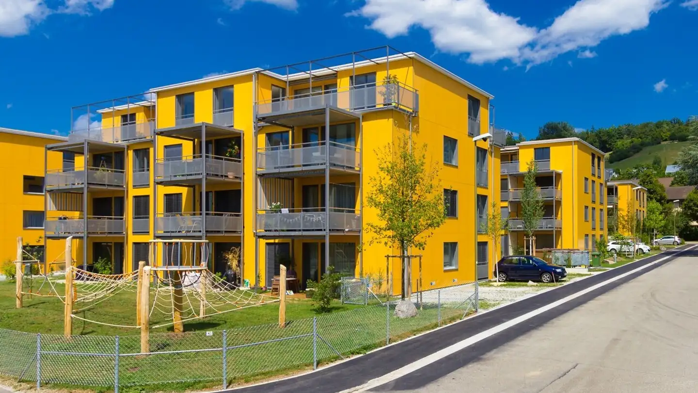 Überdachter Motorradparkplatz mieten - Wülflingerstrasse, 8408 Winterthur