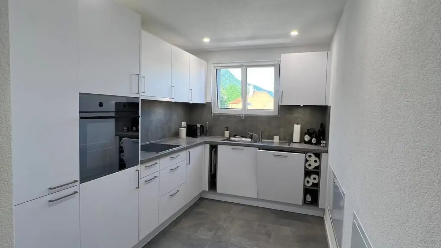 Apartment for rent - Passage de l'Ours 8, 2740 Moutier - Photo 2