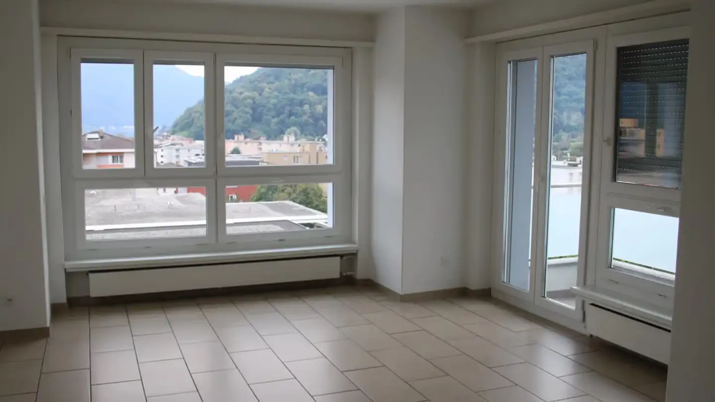 Wohnung mieten - Via Stazione 77, 6987 Caslano