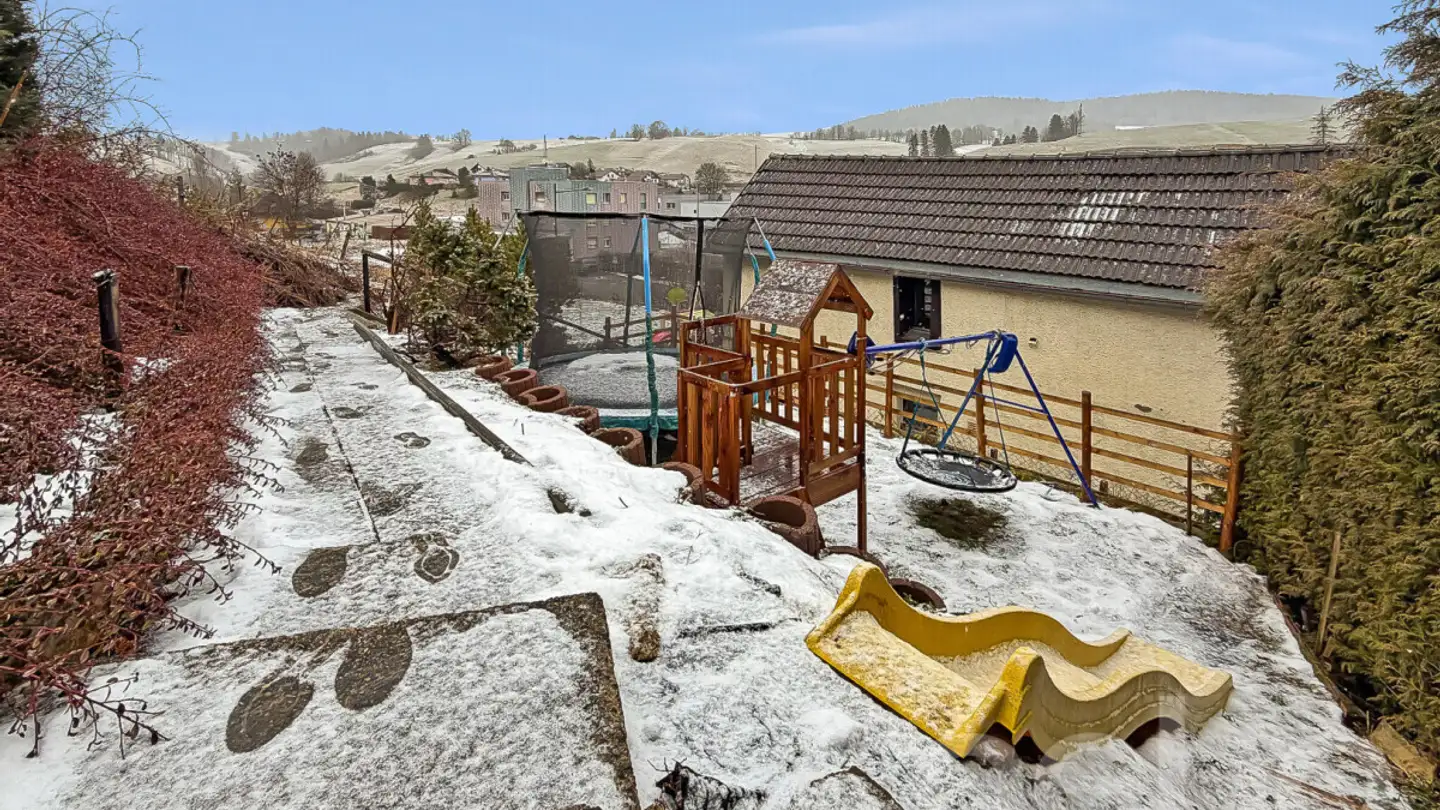 Maison troglodyte à vendre - 2400 Le Locle - Photo 2