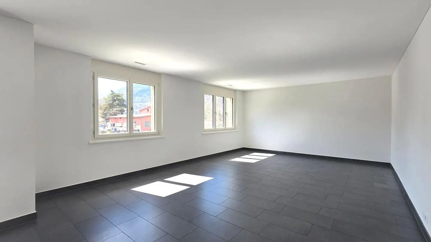 Apartment for sale - Cholplatzweg 22, 7203 Trimmis - Photo 2