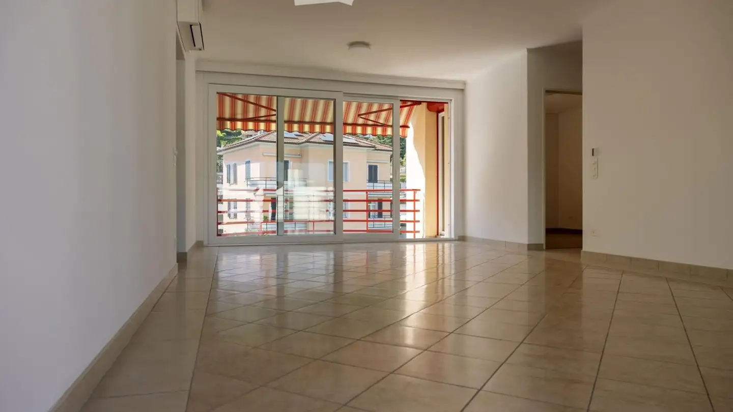 Apartment for rent - 6982 Agno - Photo 2