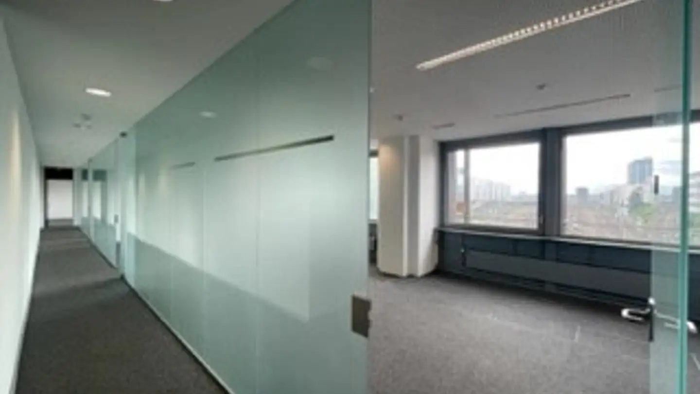 Office space for rent - Gartenstrasse 143, 4052 Basel