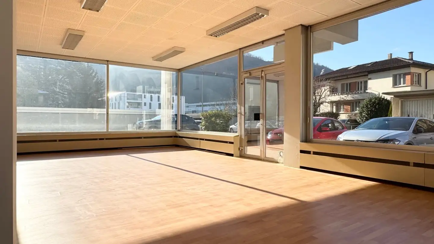 Spazio ufficio in affitto - Via Dei Canova 3, 6830 Chiasso