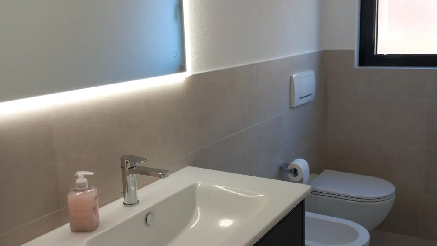 Appartement à louer - 6954 Sala Capriasca - Photo 2