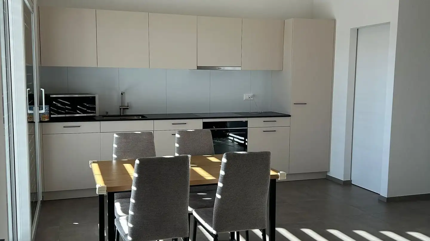 Appartement à louer - 1566 St-Aubin FR