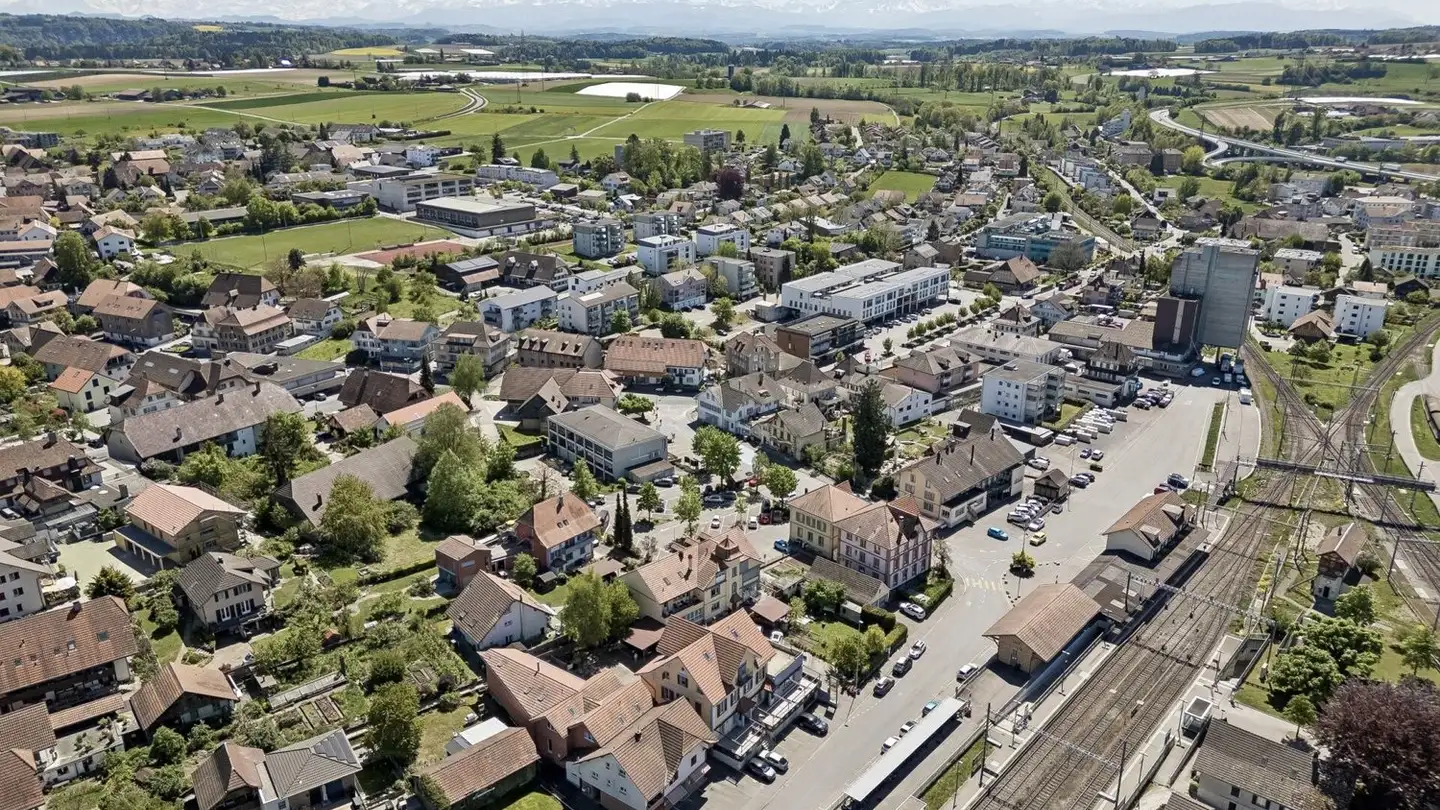 Mischgenutztes Gebäude kaufen - 3210 Kerzers