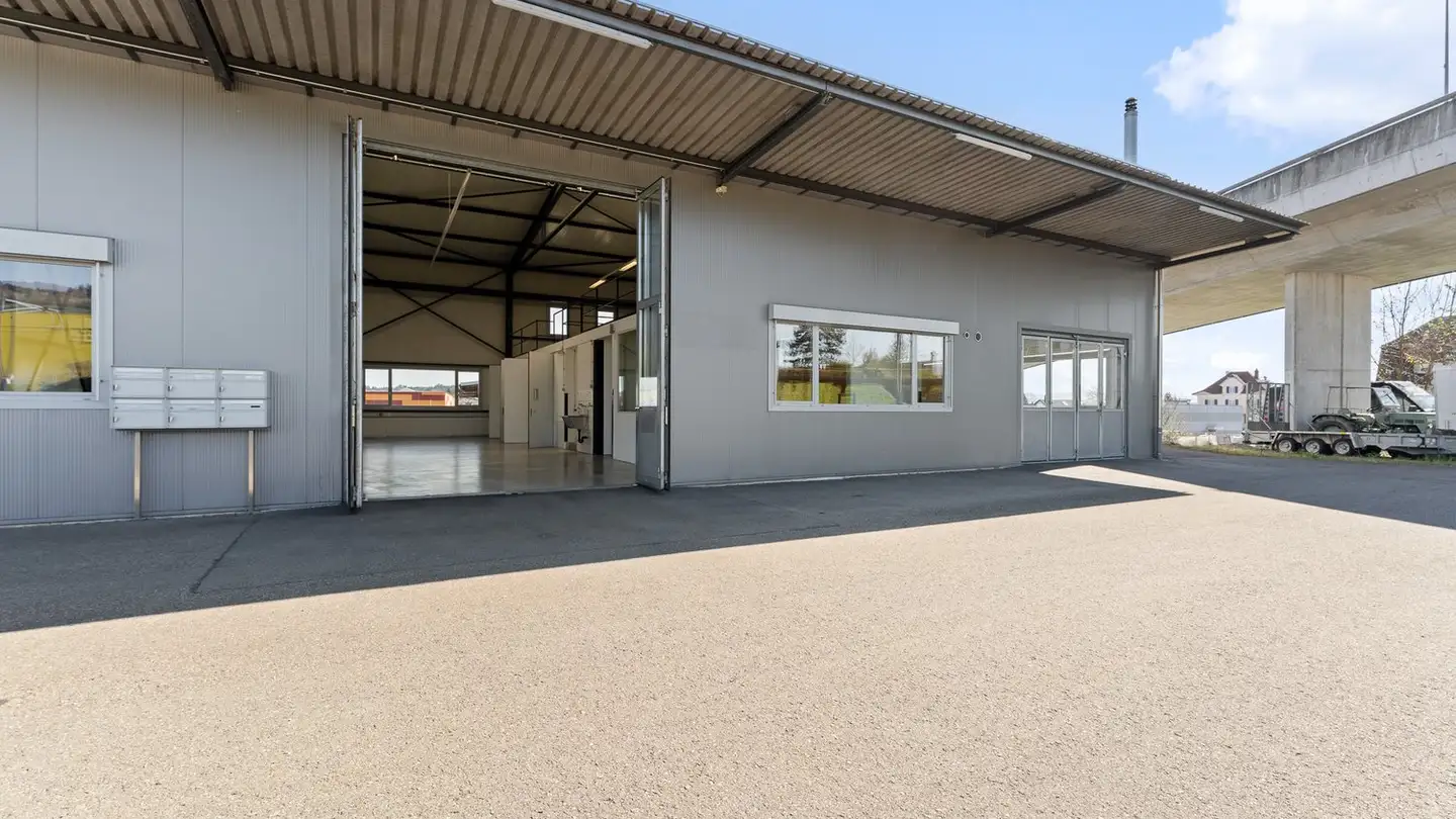 Industrial property for rent - 5623 Boswil
