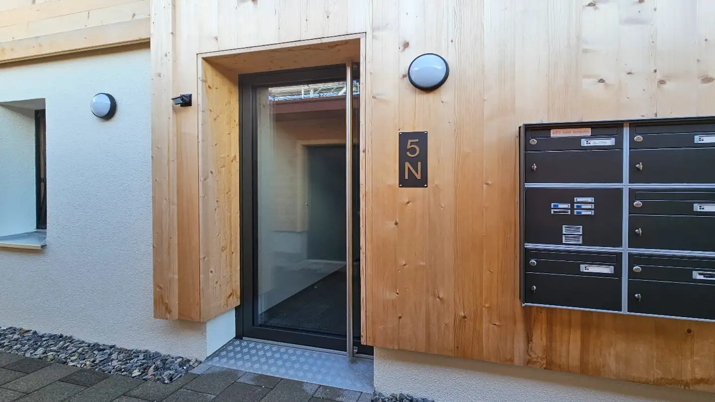 Apartment for rent - Äussere Bahnhofstrasse 5j, 3716 Kandergrund - Photo 2