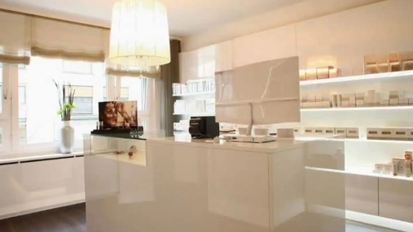 Medical practice for rent - Poststrasse 20, 6300 Zug