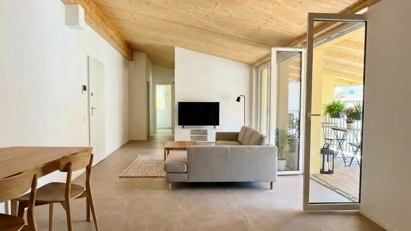 Attic flat for rent - Via Canonico Manera 5, 6965 Cadro