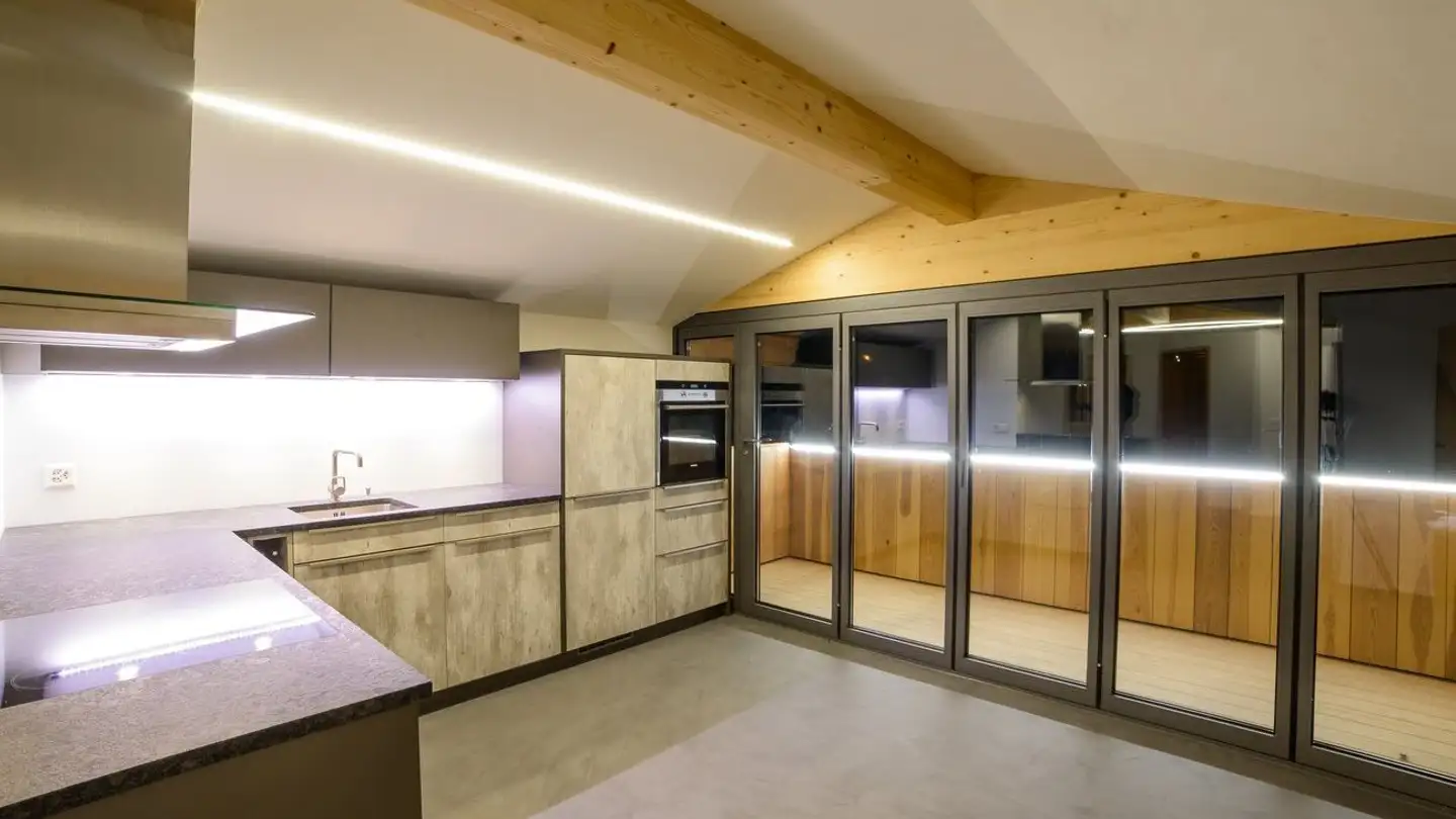 Attic flat for rent - Eggstrasse 1, 3770 Zweisimmen - Photo 3