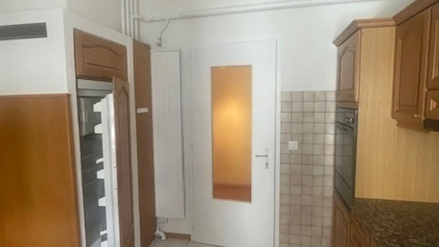 Wohnung mieten - Rue D'aarberg / Aarbergstrasse 119, 2502 Biel/Bienne - Foto 3