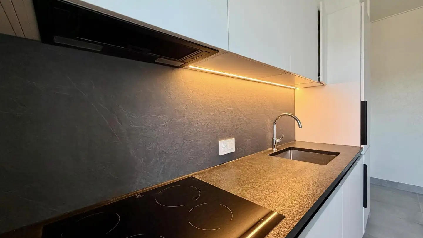 Stepped apartment for rent - Rue Jacob-Brandt 8, 2300 La Chaux-de-Fonds