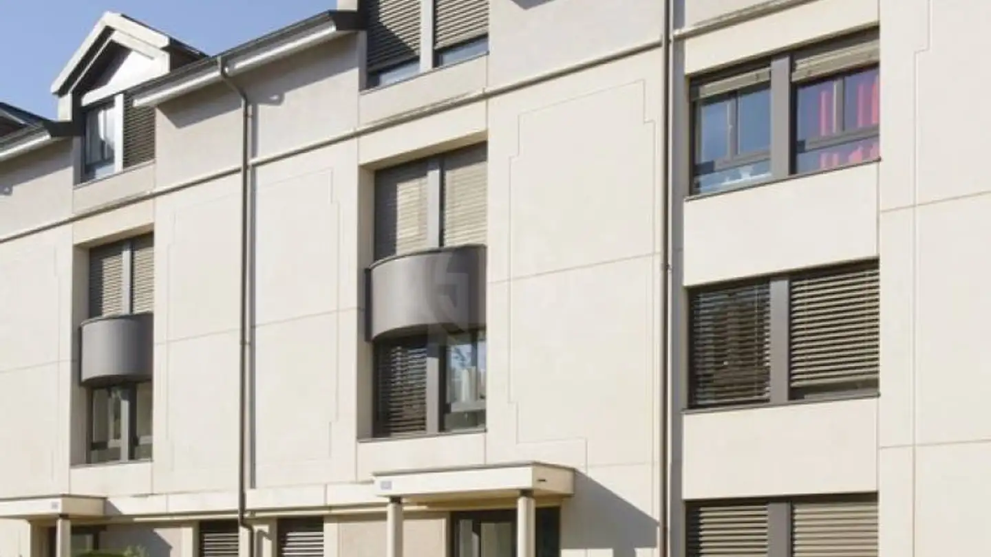 Place de parking couverte à louer - Chemin Charles- Poluzzi 33, 1227 Carouge GE - Photo 3