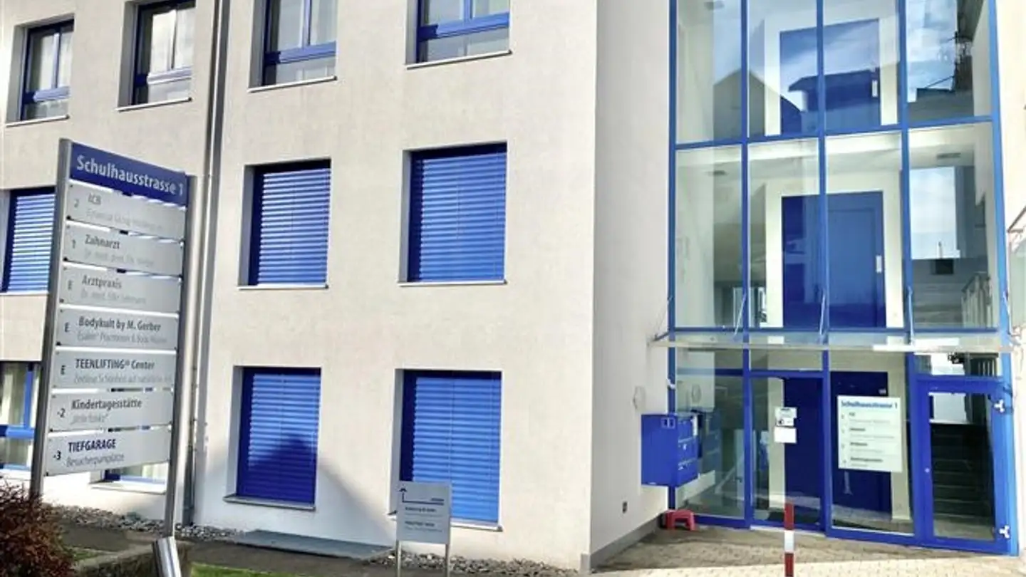 Bureau à louer - Schulhausstrasse, 8834 Schindellegi - Photo 2