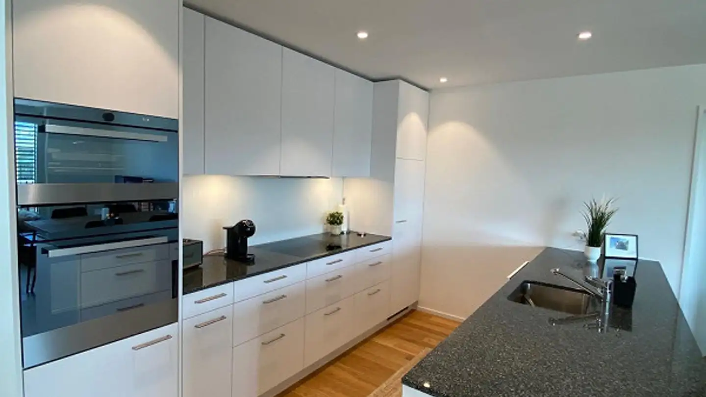 Appartamento in affitto - 6037 Root - Photo 4