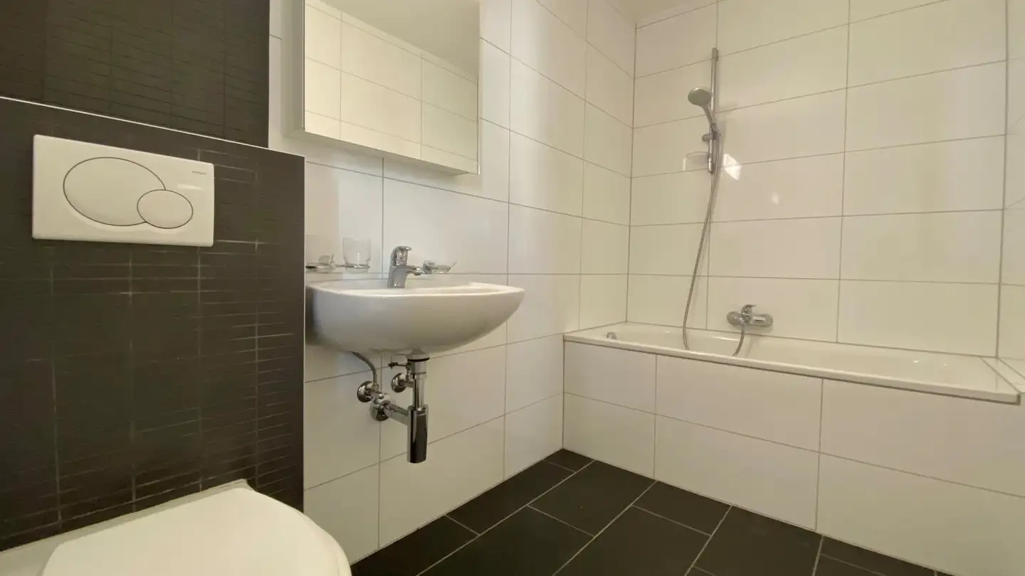 Wohnung mieten - Wilhelm-Kutter-Weg 9, 2503 Biel/Bienne - Foto 3