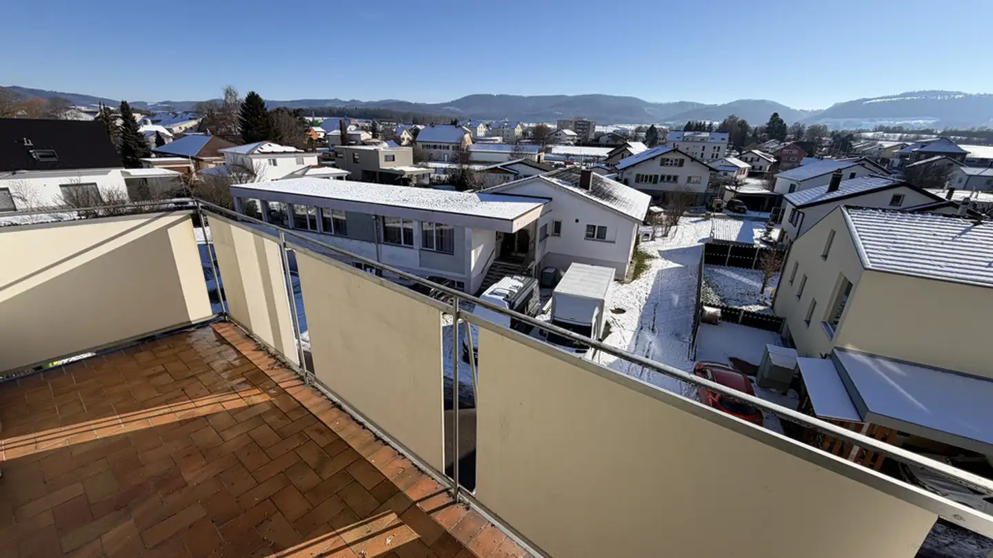 Appartement à louer - Le Chésalat, 2942 Alle