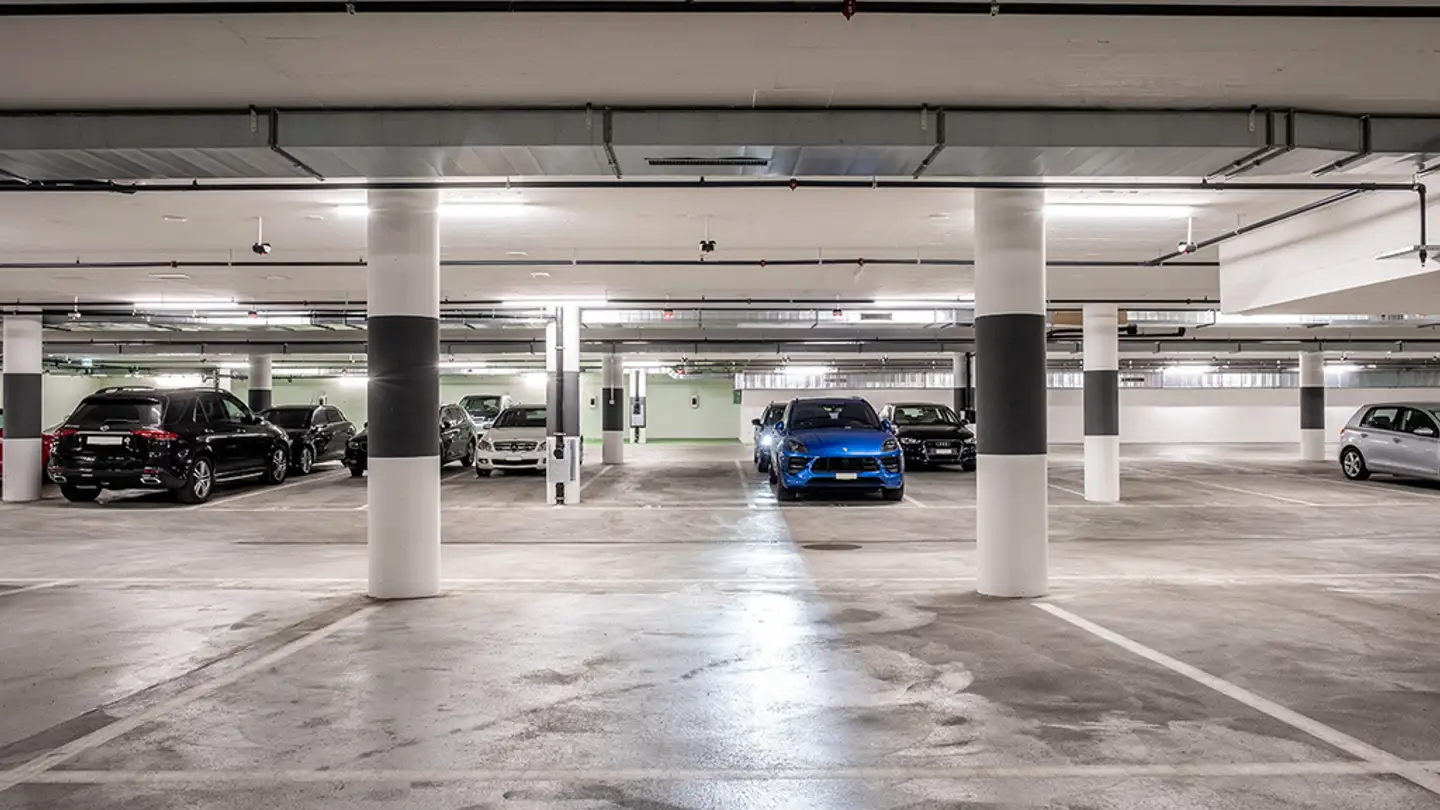 Parcheggio sotterraneo in affitto - Bahnhofplatz, 7000 Chur - Foto 2