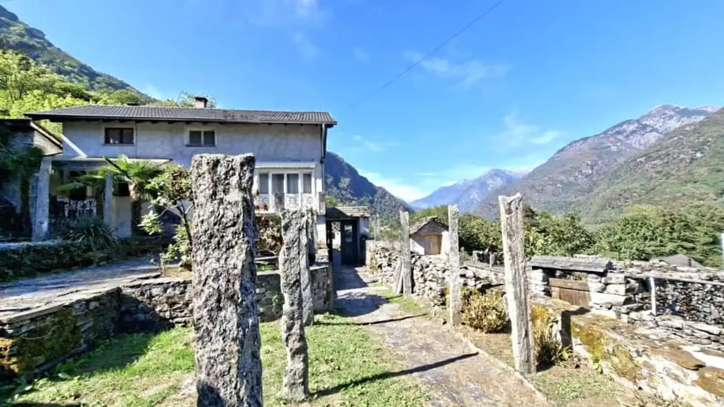 Single house for sale - La Funtána Da Lavaa 25, 6677 Aurigeno