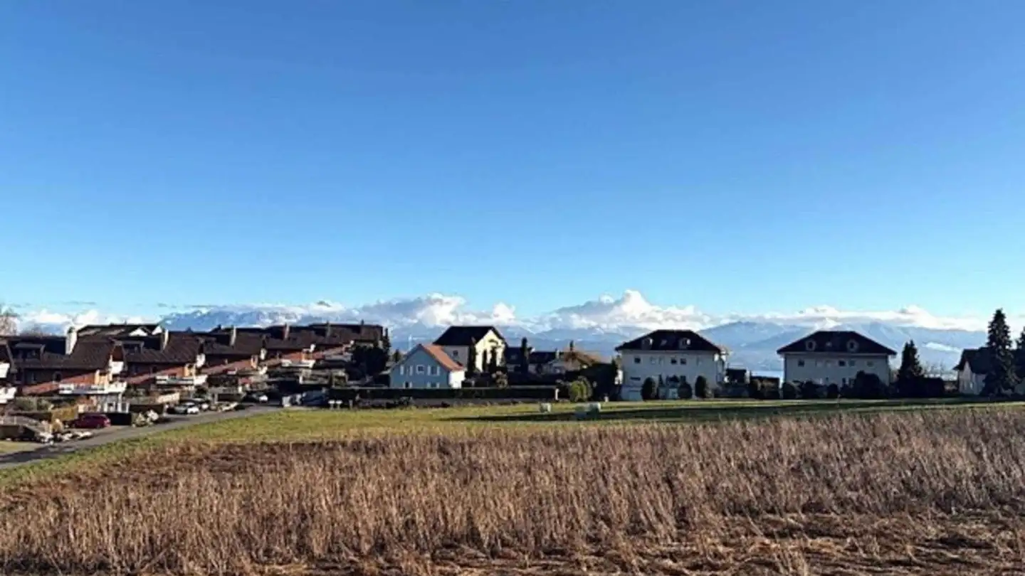 Penthouse for rent - 1162 St-Prex - Photo 2