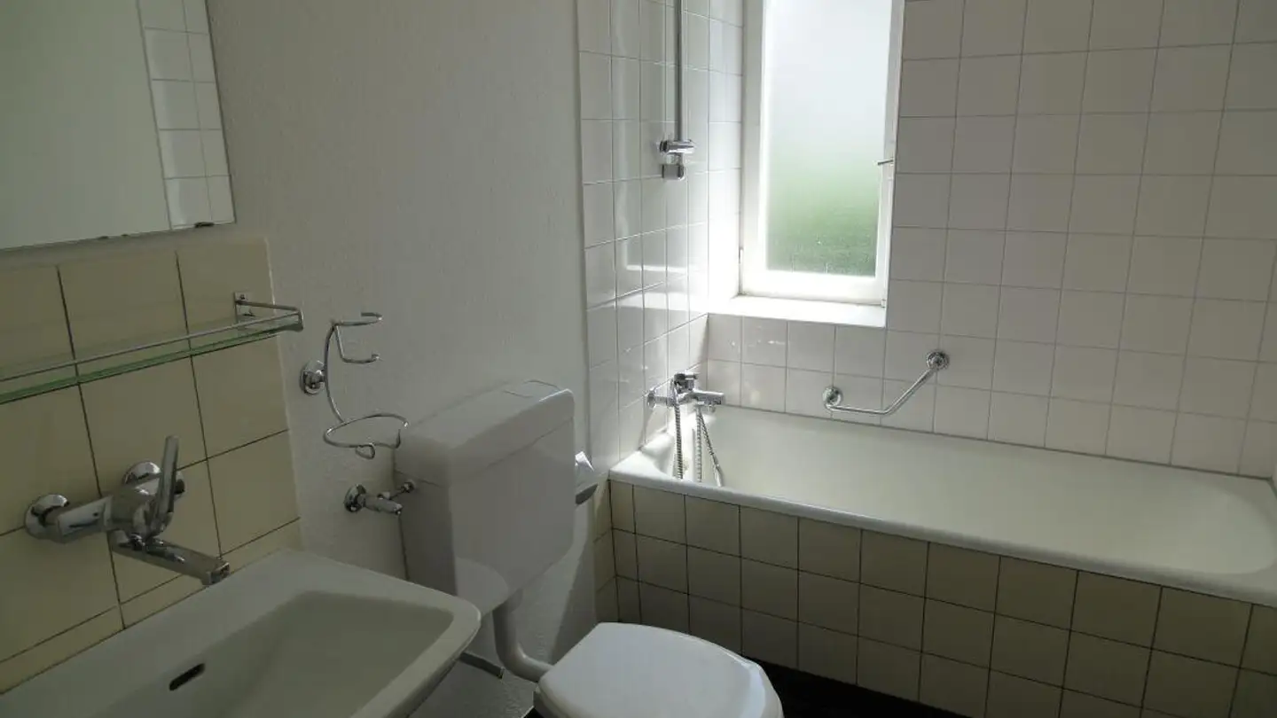 Apartment for rent - Schaffhauserstrasse 12, 8222 Beringen - Photo 2