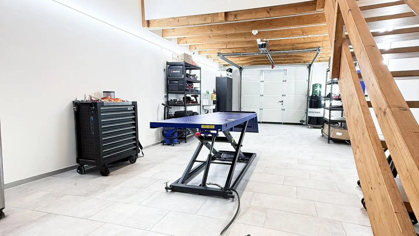 Garage for rent - Aarauerstrasse 16, 4656 Starrkirch-Wil